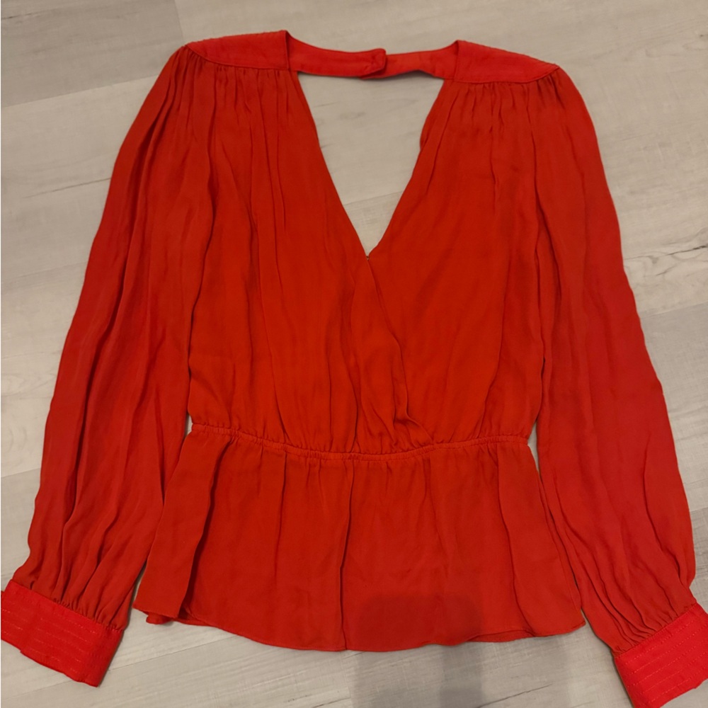 Parker Vintage‎ Y2K Red V Neck Plunge Long Sleeve Silk Top